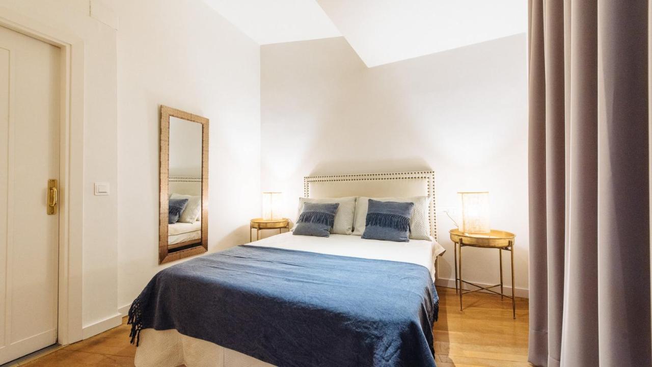 Conde De Ibarra Suite Apartment Siviglia Esterno foto
